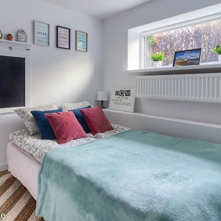 M&R Apartament Smart&Bright Batorego 16, Netflix, Free Wifi, Metro I Park Pole Mokotowskie, Stodola, Self Check-In, 5 Minut Od Centrum 华沙 外观 照片