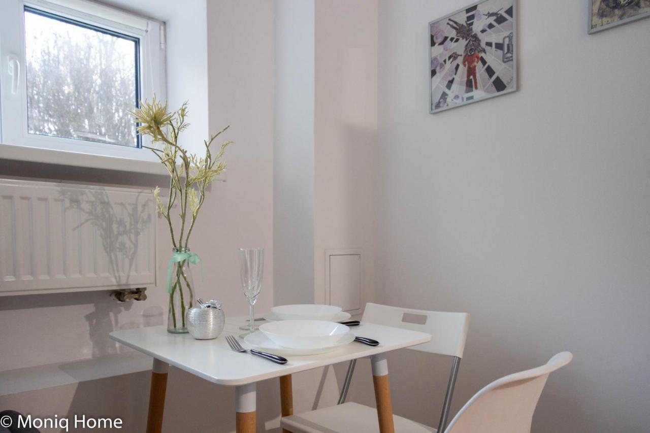 M&R Apartament Smart&Bright Batorego 16, Netflix, Free Wifi, Metro I Park Pole Mokotowskie, Stodola, Self Check-In, 5 Minut Od Centrum 华沙 外观 照片