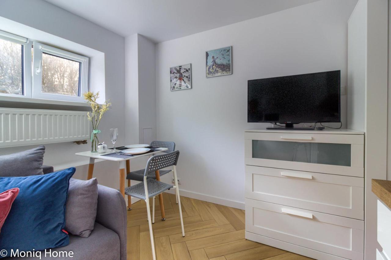 M&R Apartament Smart&Bright Batorego 16, Netflix, Free Wifi, Metro I Park Pole Mokotowskie, Stodola, Self Check-In, 5 Minut Od Centrum 华沙 外观 照片
